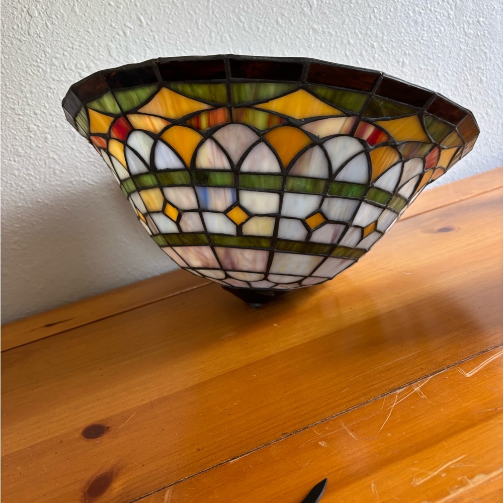 Stained Glass Tiffany Style Lamp Shade